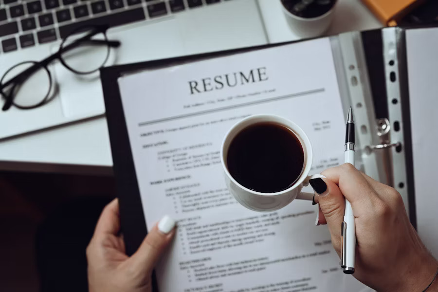 How to Make Your Resume ATS-Friendly in 2024